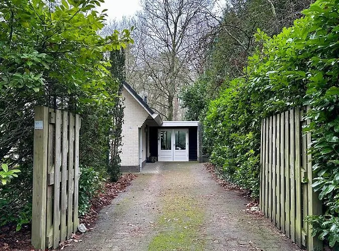 Bos En Hei Veluwe ヴィラ *